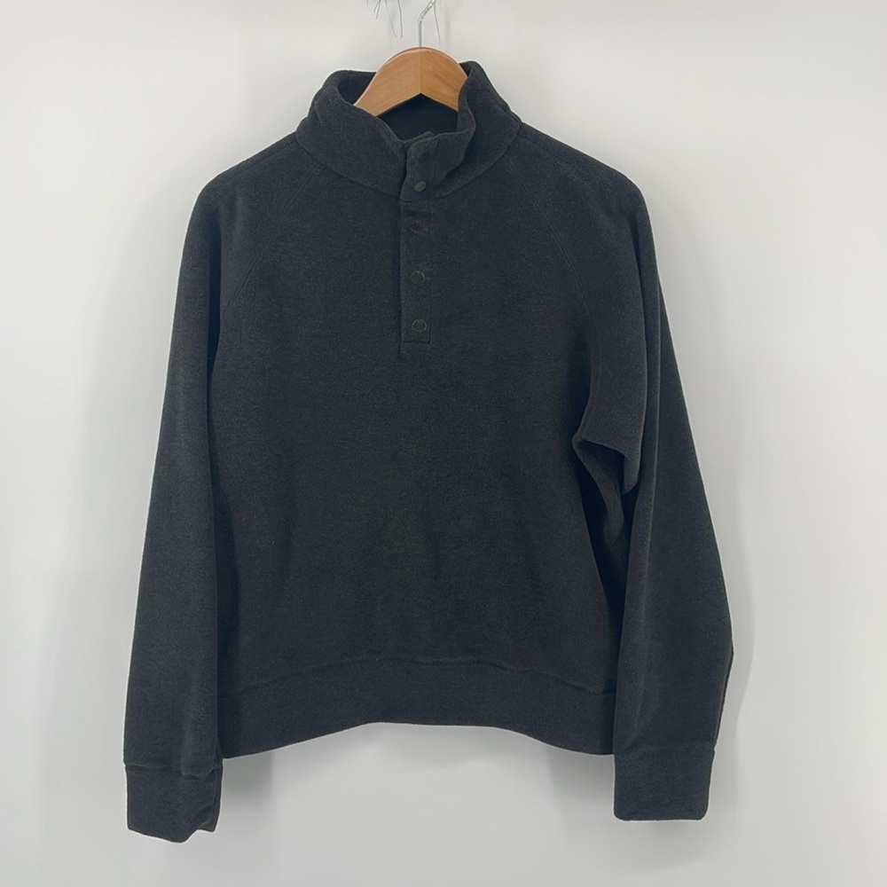 Kit & Ace Fleece Pullover in Washed Black M A17